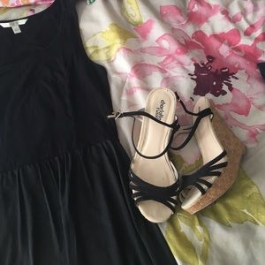 Scrappy wedge sandal