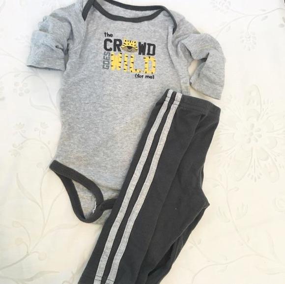 🐯The Crowd Goes Wild Long sleeve Onesie and Sweatpants🐯 - Picture 1 of 1