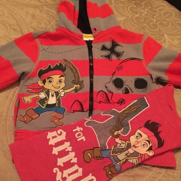 JAKE SWEATER/SHIRT BUNDLE