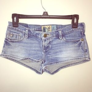 Hollister Daisy Dukes