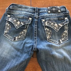 Miss Me Cuffed Capri Jean Size 30