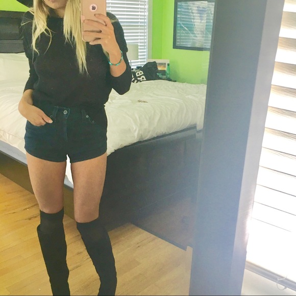 Carmar High Rise dark-denim Shorts 🎉LF size 25 - Picture 2 of 4