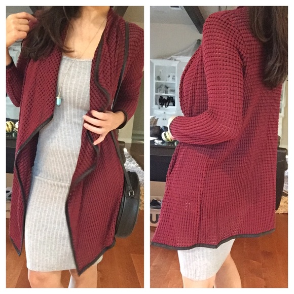 Clearance!! Burgundy draped Cardigan - Picture 3 of 3