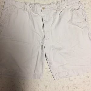 Savenes men's khaki size 42 shorts
