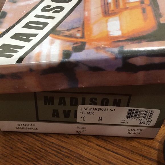 Shoes - Picture 3 of 3