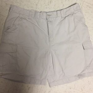 Croft & Barrow men's 42 khaki shorts