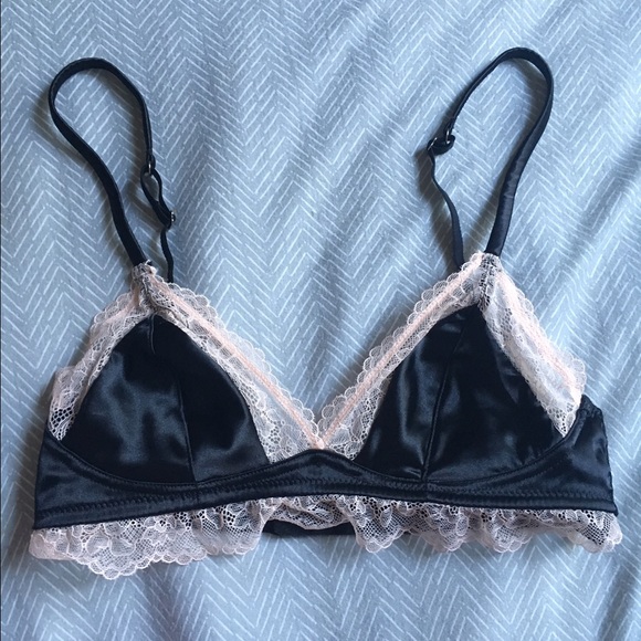 4 Piece Bralette Bundle - Picture 2 of 4