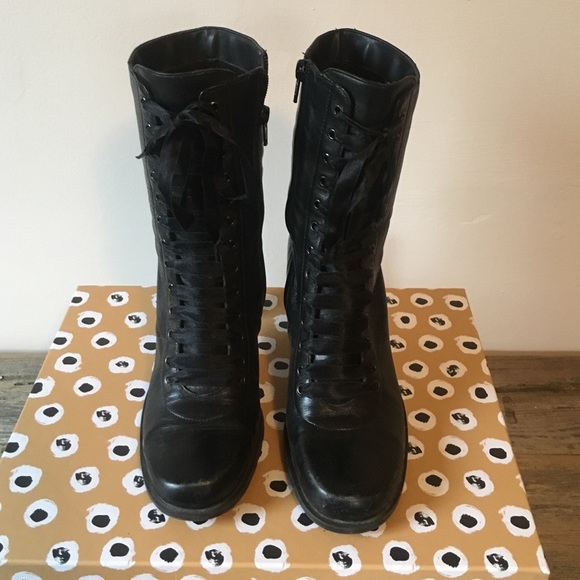 Naturalizer boots