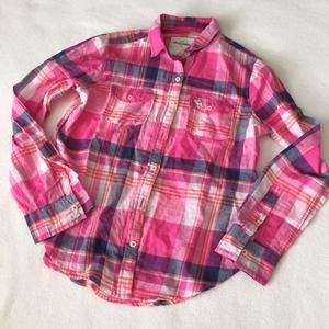 Abercrombie shirt size M