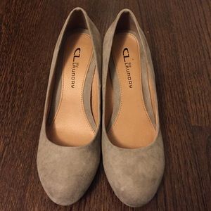 CL by Laundry nude closed toe wedge heels