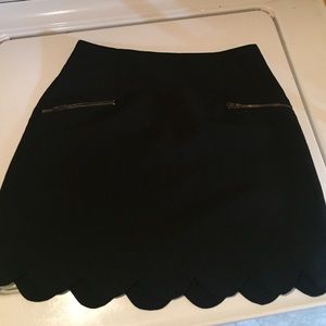 Black Scalloped Skirt- Black Size S