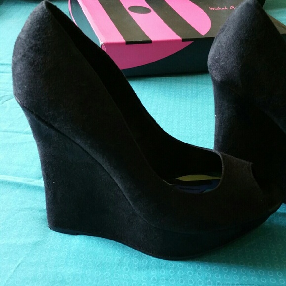 Suede Wedges - Picture 2 of 2