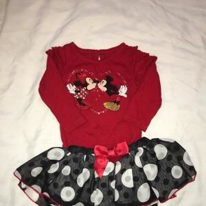 Minnie Mouse outfit
