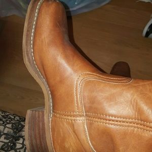 FRYE BOOTS! Distressed vintage look!