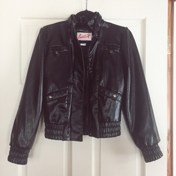 SOLD ON MERCARI - Picture 3 of 3