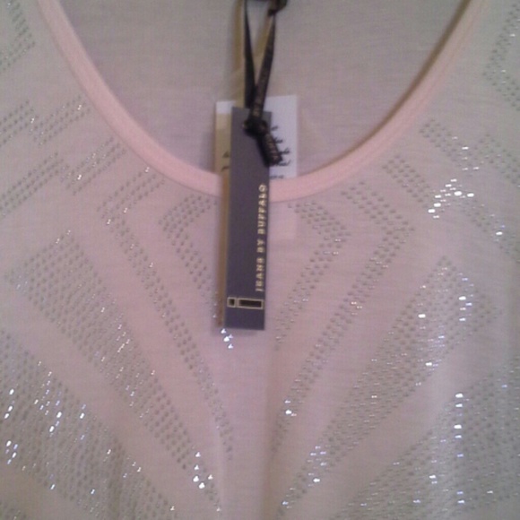 Blouse - Picture 2 of 3