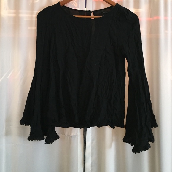 Pom Pom bell sleeve top