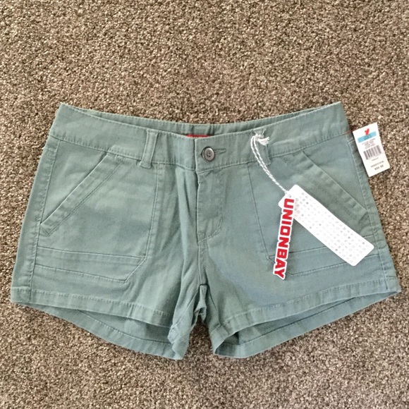 Union Bay "Diana" cargo shorts