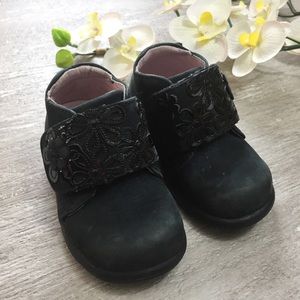 [Stride Rite] Low Cut Black Boots [sz 4 1/2M]