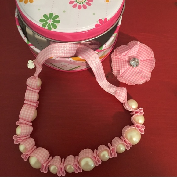 Stella & Dot little girls necklace