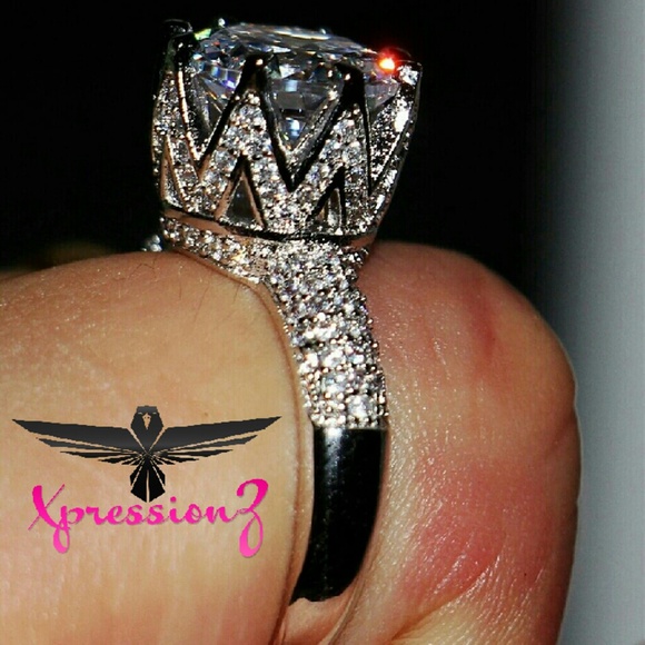 Jewelry - Princess Crown Diamond Cz Engagement Ring