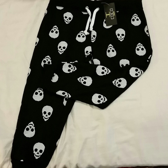 Skull crop pants