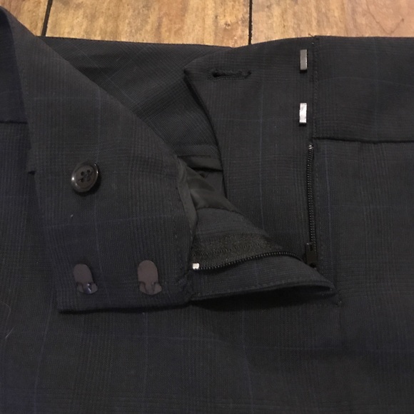 The Limited Pencil Skirt - Picture 2 of 4