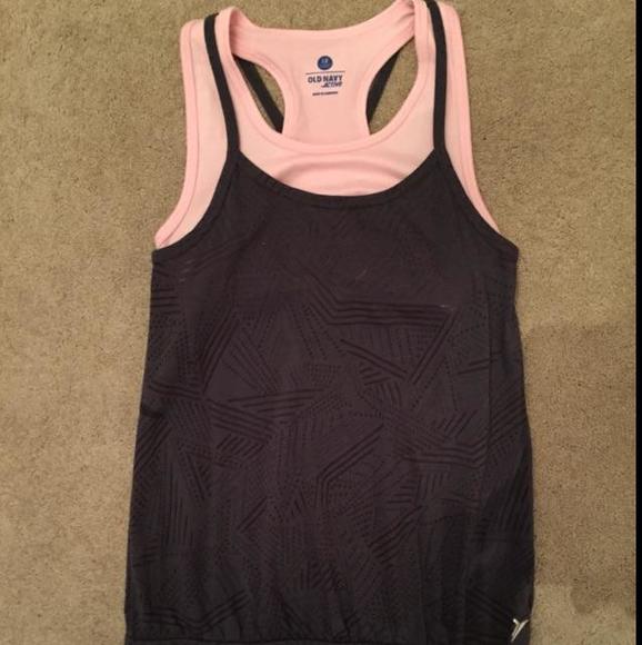 Old Navy Active dry fit bubble tank with built in sports bra. Youth L