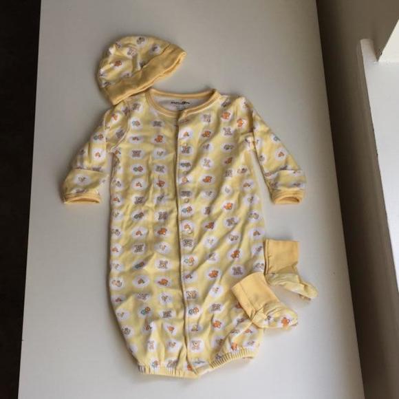 newborn gown set