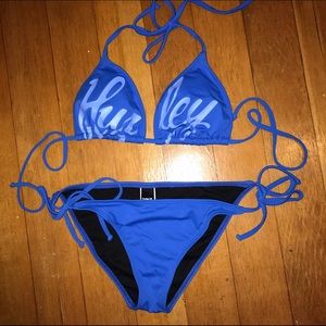 Hurley Blue Triangle Bikini Set - Sz Md (NWOT)