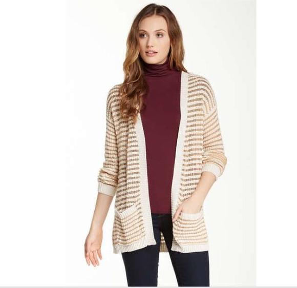 NWT!  Romeo & Juliet Couture Striped Cardigan - Picture 2 of 4