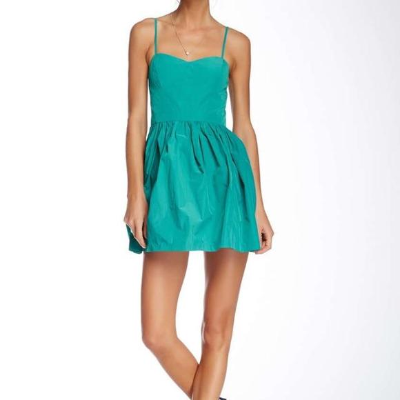 NWT!  BCBGeneration Cocktail Dress - Picture 2 of 4