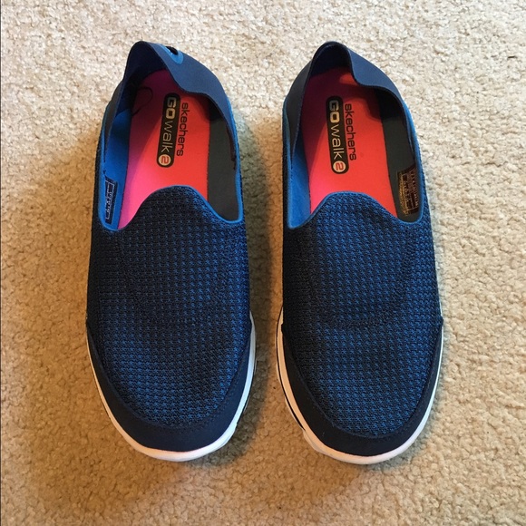 Skechers GOwalk 2 Convertable shoes