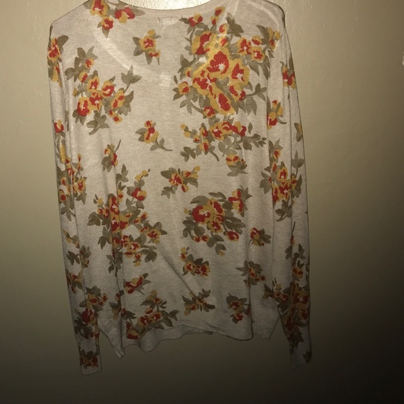 Cardigan - Picture 2 of 3