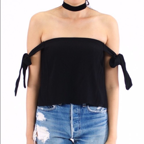Black off the shoulder self tie knot sleeves - Picture 3 of 6