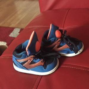 Reebok Pump Sneakers