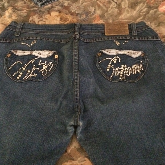 Apple bottom jeans