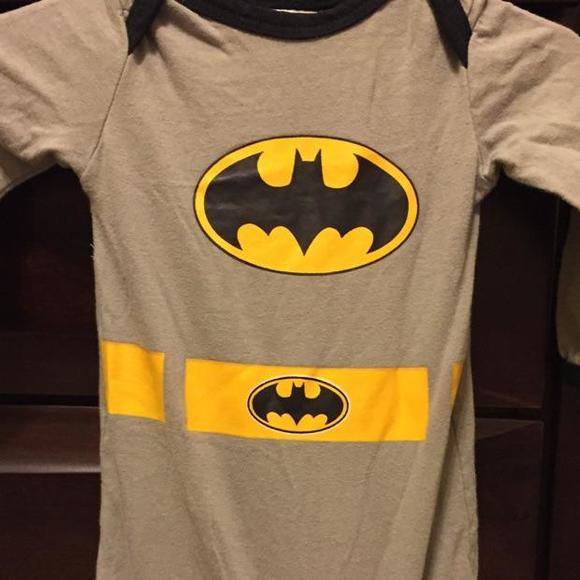 Batman footed sleeper - Picture 4 of 4