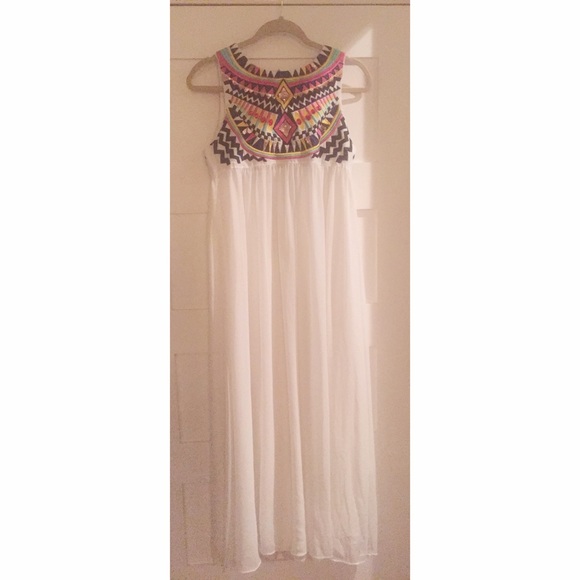 Embroidered maxi dress