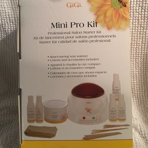 GiGi Mini Pro Waxing Kit
