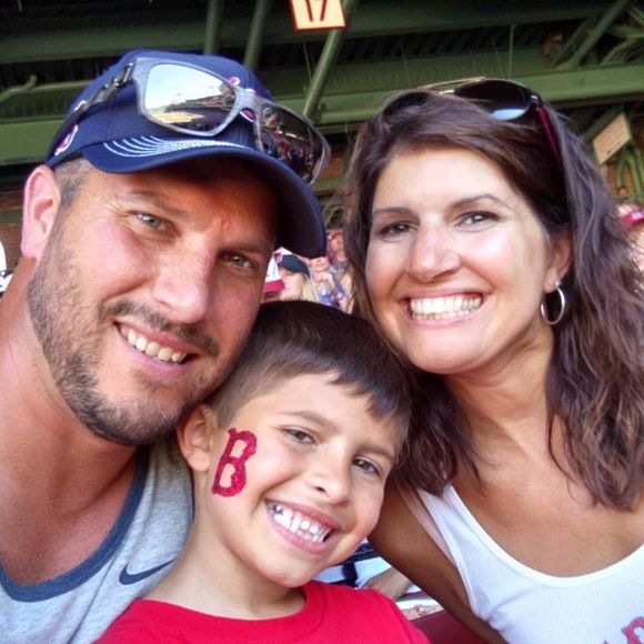 Meet your Posher, Alyssa - Picture 1 of 1