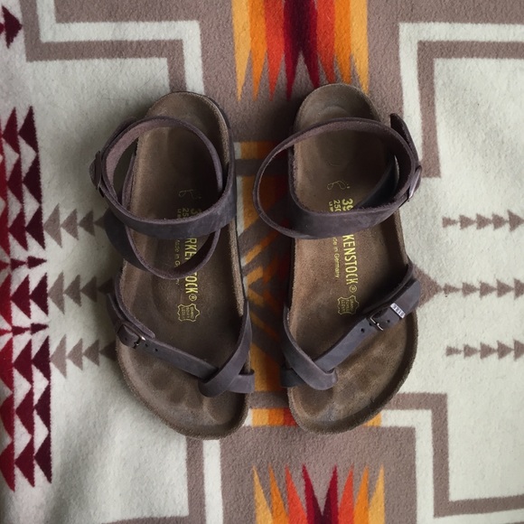 Birkenstock Shoes - Yara Birkenstock