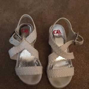 🎉💰price reduced!! Girls espadrille wedges