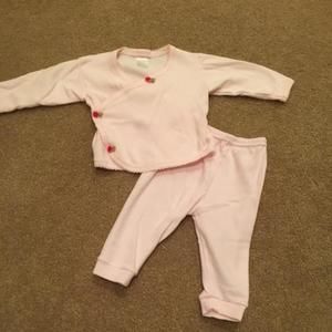 🎉🎉sale!! Baby Steps rosebud outfit and hat