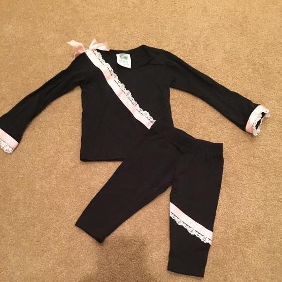 Pickle Juice outfit