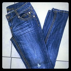 *SOLD* Almost Famous distressed straight legs!