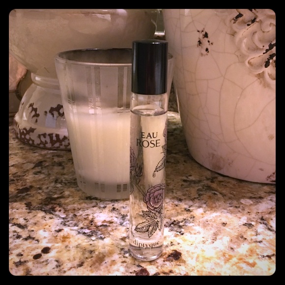 Diptyque Paris Eau Rose Perfume .7 oz rollerball