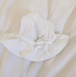 Baby Gap White Bow Bucket Sun Hat