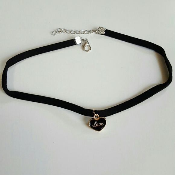 Black Love Heart Choker Necklace - Picture 2 of 4