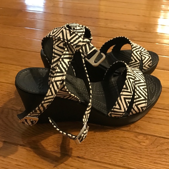 Crocs wedges
